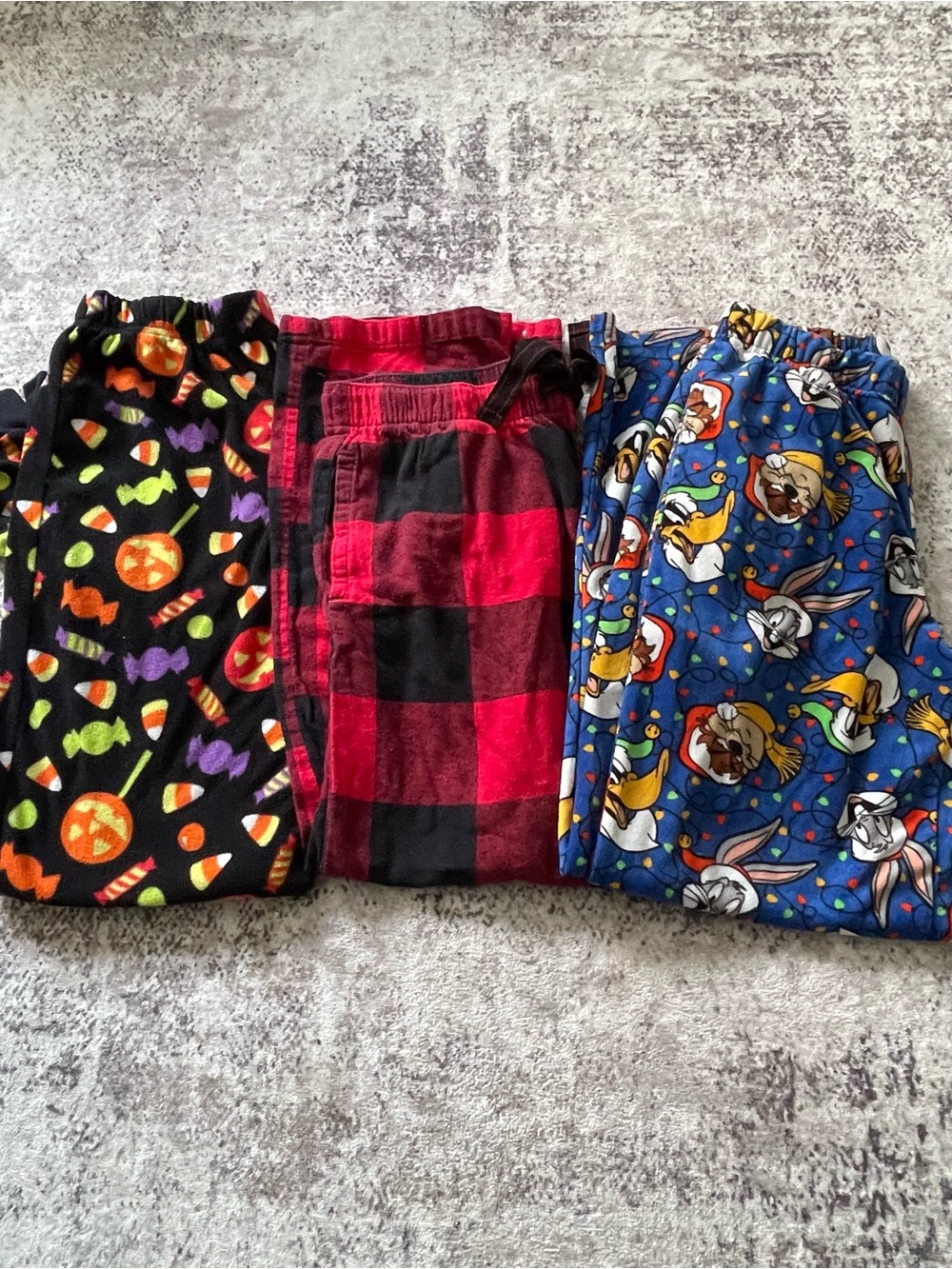 Men’s pajamas pants lot of 3 size small